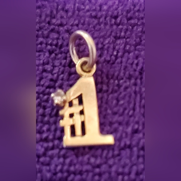 Your no 1 # 10k gold - Picture 1 of 4